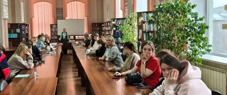 В гостях у клуба "Аленький цветочек"